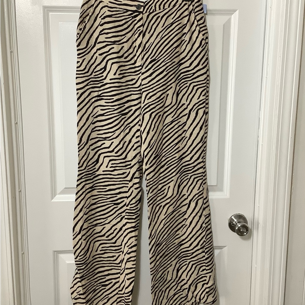 Sincerely Jules Black and Cream Zebra Wide-Leg Pants - Picture 4 of 12